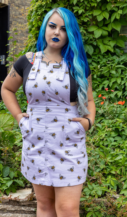 Run & Fly - Lavender Bees Stretch Twill Pinafore Dress