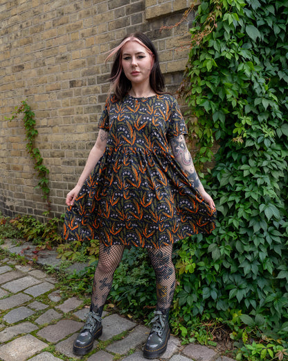 Run & Fly - Poison and Plants Oversized Smock Dress