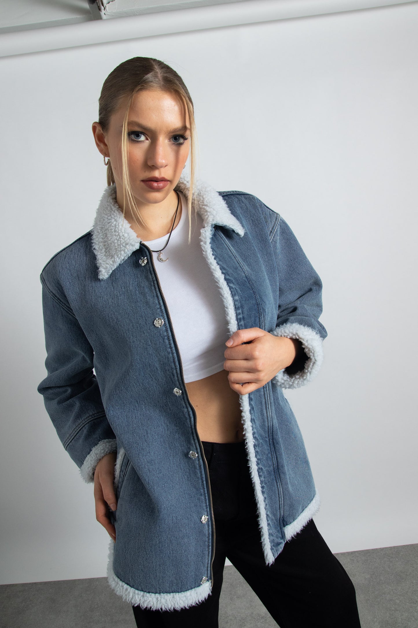 Daisy Street - Oversized Fur Trim Denim Jacket