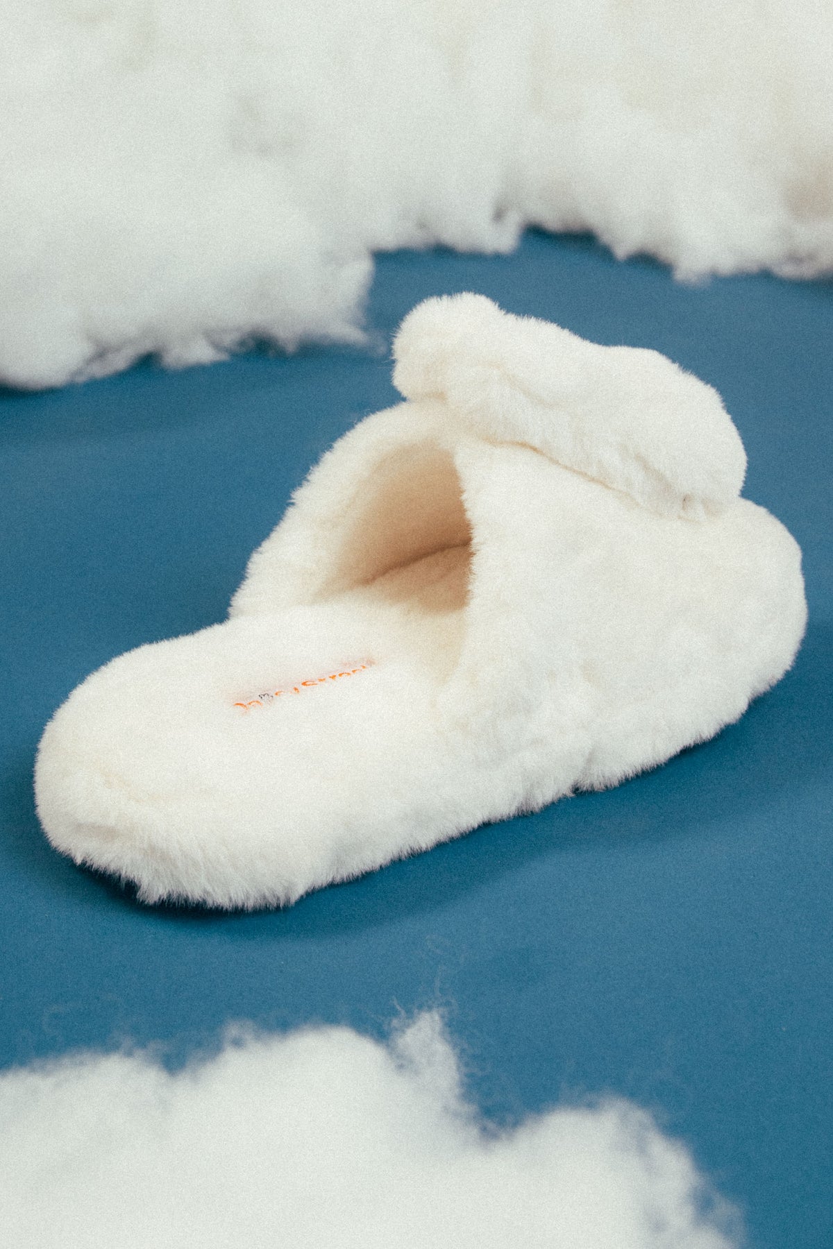 Miffy x Daisy Street - Miffy Plush Head Fluffy Slippers