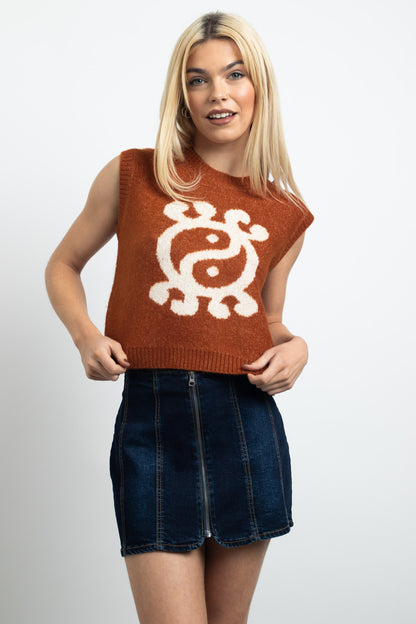 Daisy Street - Fluffy Yin Yang Knit Vest in Burnt Orange