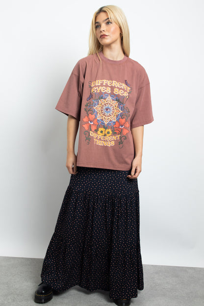 Daisy Street - Terracotta Vintage-Washed Different Eyes Relaxed Tee