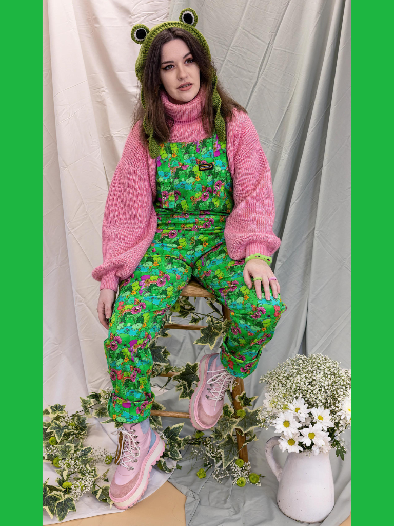 Run &amp; Fly X The Mushroom Babes Frogs Stretch Twill Dungarees