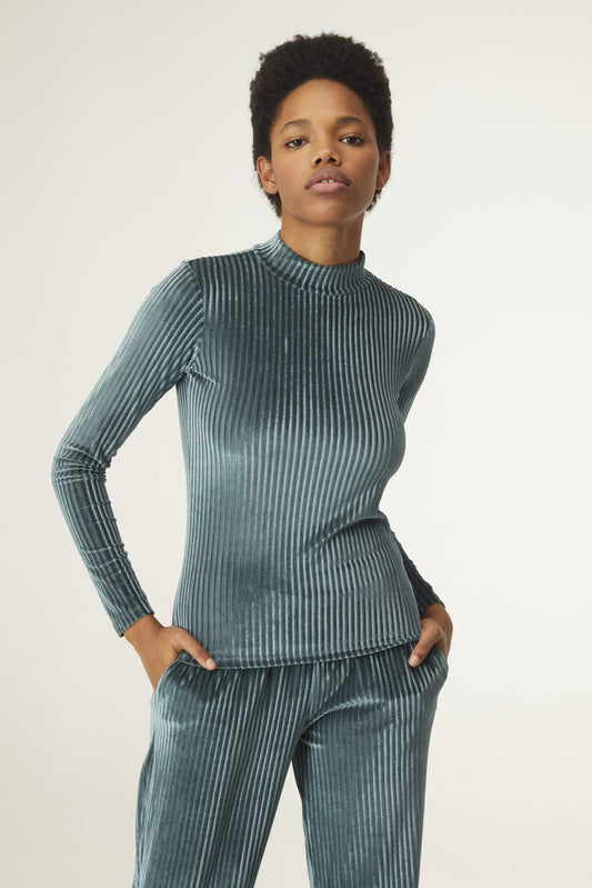 Compañia Fantastica - Dusky Teal Plisse Velvet Top