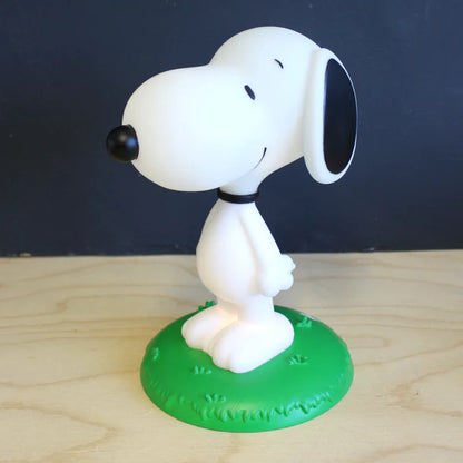 House of Disaster - Peanuts Standing Snoopy LED Lamp