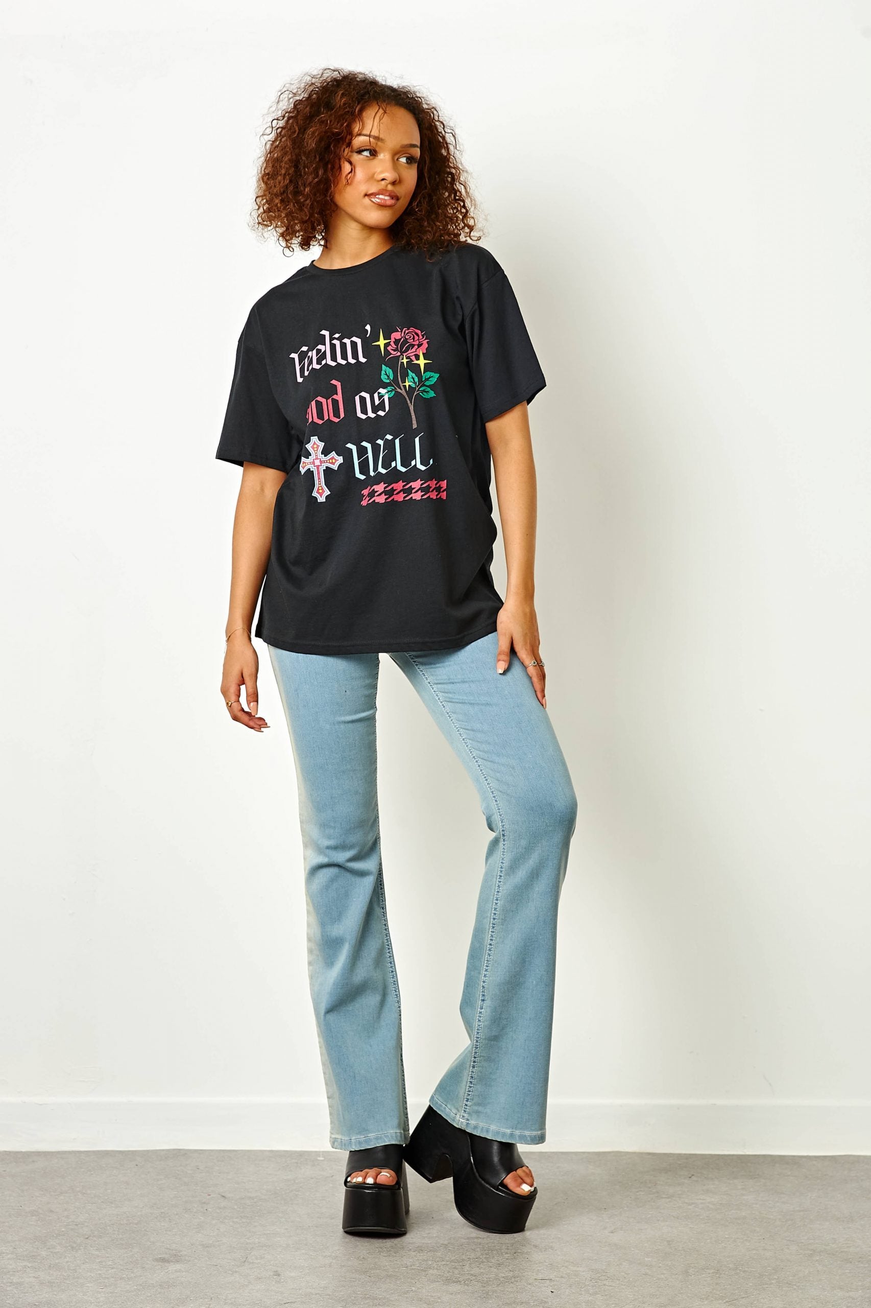 Daisy Street - Feelin' Good As Hell Tee